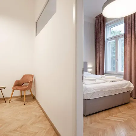 Klauzal Luxury 2 Bedroom K24 *
